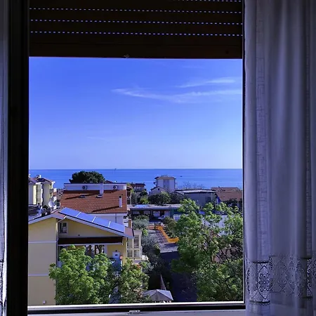 A A 350 Mt Dal Mare Apartman