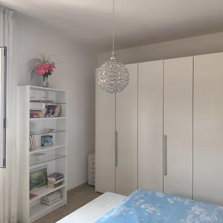 Apartman A A 350 Mt Dal Mare Marzocca di Senigallia